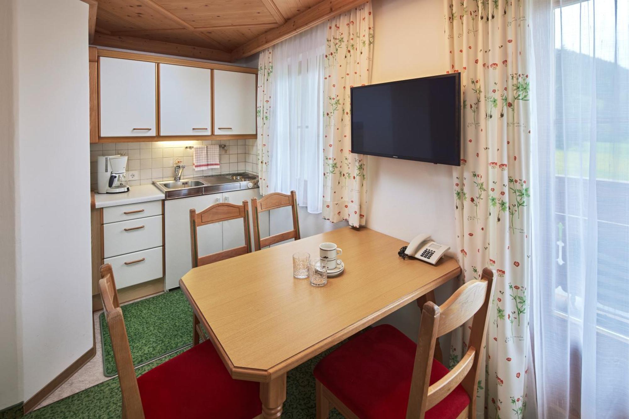 Hotel Gasthof Siggen Neukirchen am Grossvenediger Luaran gambar